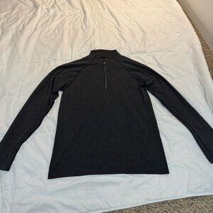 Men's lululemon/bauer 1/4 zip.